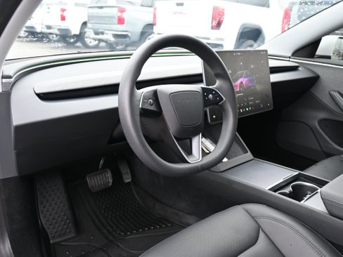 Used 2024 Tesla Model 3 Standard Range RWD image 13