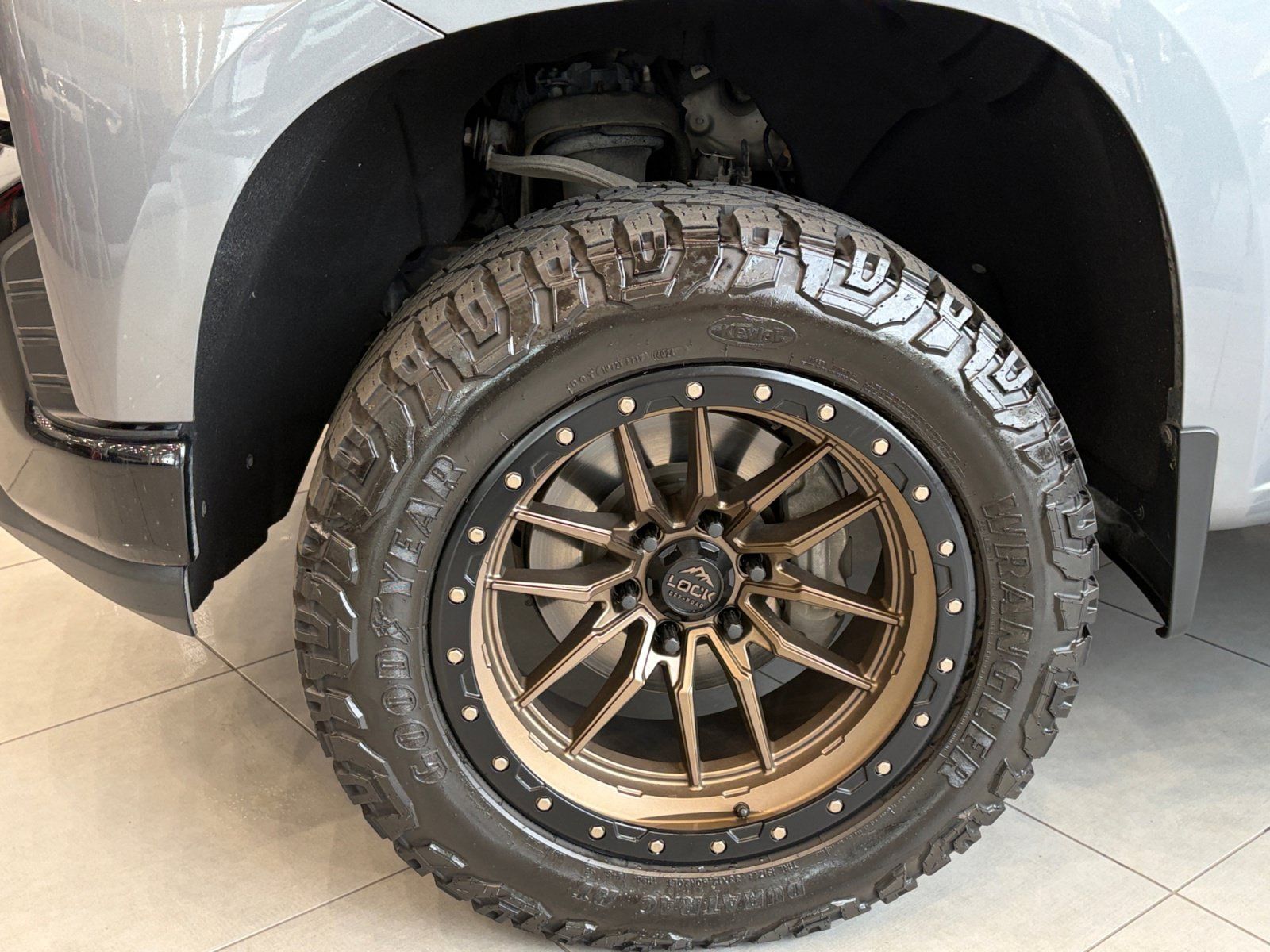 Used 2021 Chevrolet Silverado 1500 LT Trail Boss w/ Bed Protection Package AWD/4WD image 11