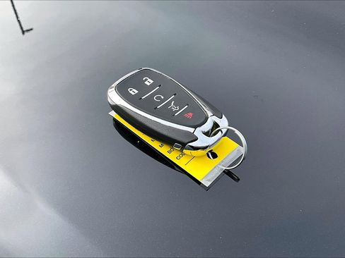 Used 2020 Chevrolet Equinox Premier w/ Premier Redline Edition image 37