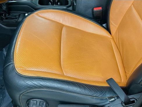 Used 2023 Jeep Gladiator Sport image 21