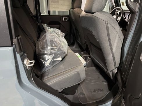 New 2026 Jeep Gladiator Willys image 11