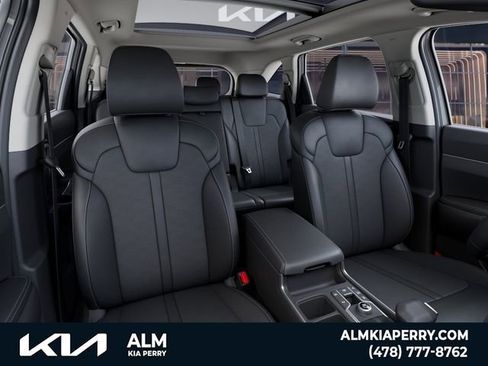 New 2026 Kia Sorento S FWD image 15