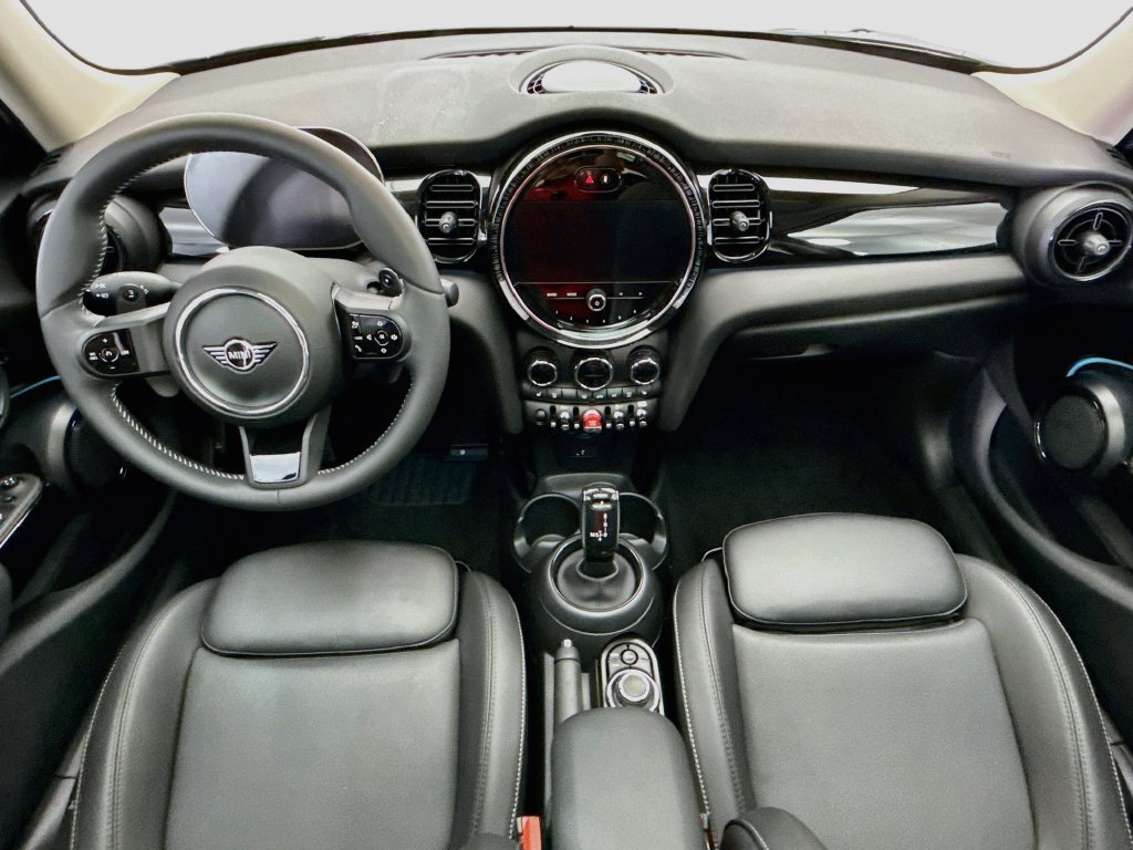 Certified 2023 MINI Cooper S FWD image 17