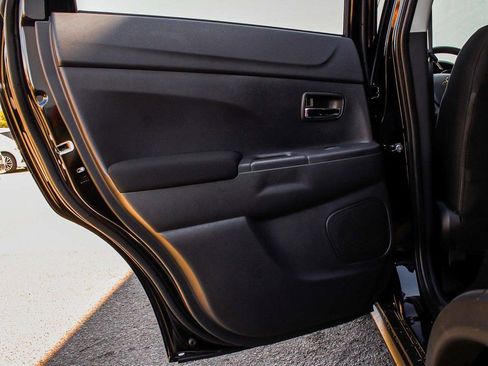 New 2025 Mitsubishi Outlander Sport ES AWD/4WD image 12