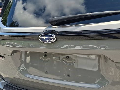 Certified 2025 Subaru Forester Touring AWD/4WD image 30