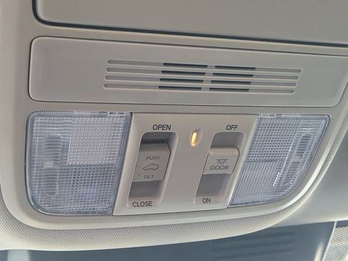 Used 2020 Honda CR-V EX image 17