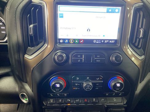 Used 2023 Chevrolet Silverado 3500 High Country w/ Z71 Off-Road Package image 45