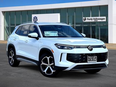 New 2026 Volkswagen Tiguan SE