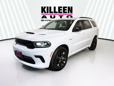 Used 2023 Dodge Durango R/T RWD image 3