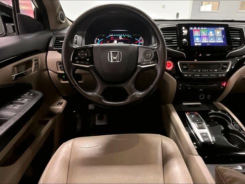 Used 2019 Honda Pilot Elite image 13