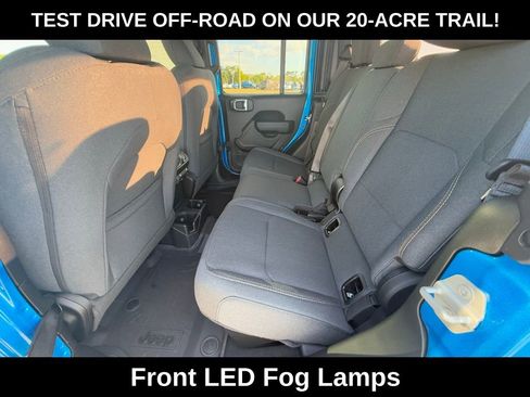 New 2026 Jeep Gladiator Willys image 25