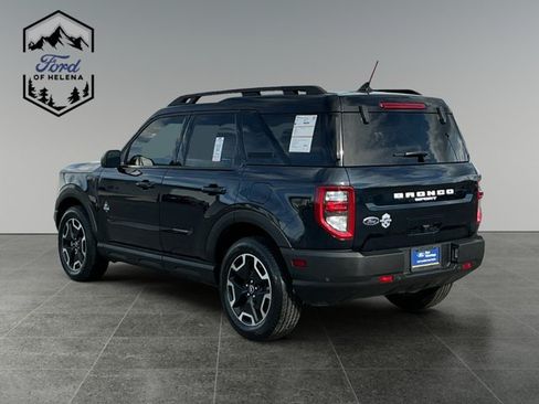 Certified 2022 Ford Bronco Sport Outer Banks w/ Tech Package AWD/4WD image 3