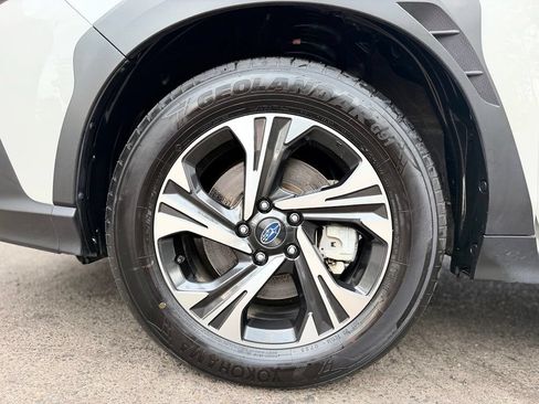 Used 2025 Subaru Crosstrek 2.5i Premium AWD/4WD image 22
