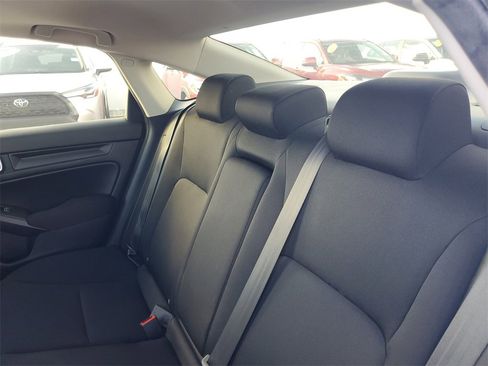 Used 2022 Honda Civic EX image 12