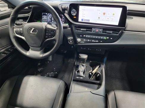 Used 2024 Lexus ES 300h 300h image 30