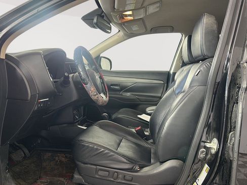 Used 2020 Mitsubishi Outlander SEL image 5