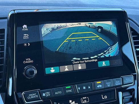 Used 2018 Honda Odyssey Elite image 23