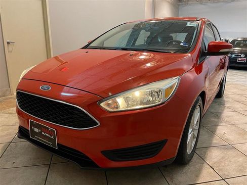 Used 2015 Ford Focus SE image 35