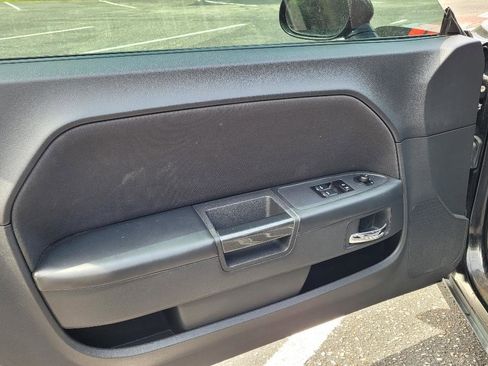 Used 2014 Dodge Challenger SXT RWD image 11
