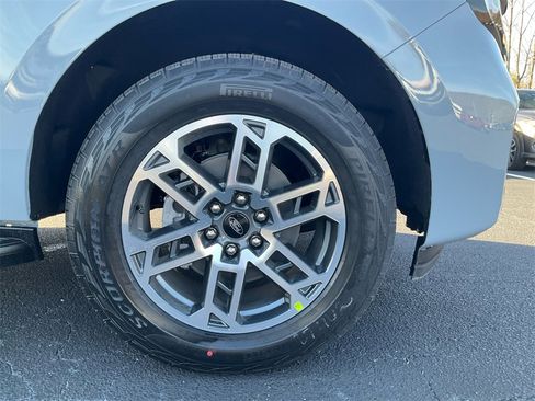 New 2026 Ford Expedition Max Active image 10