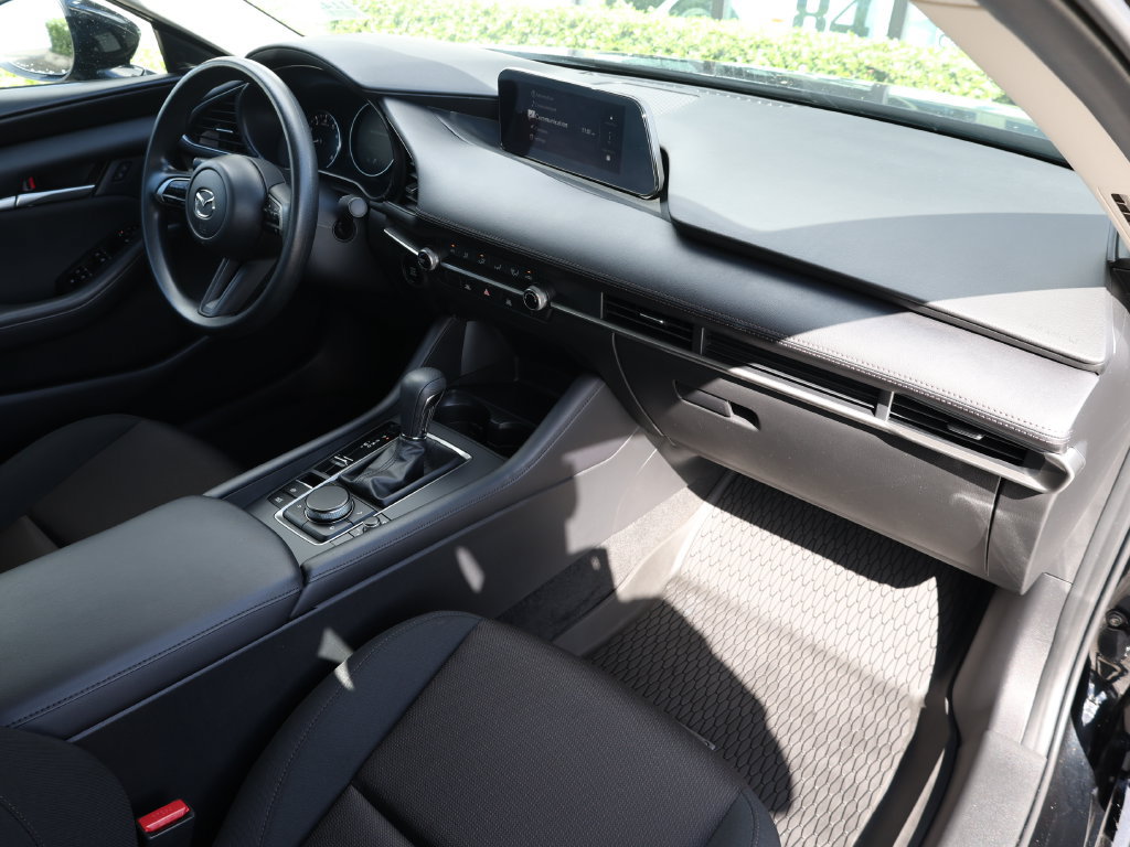 Used 2026 MAZDA MAZDA3 s FWD image 18