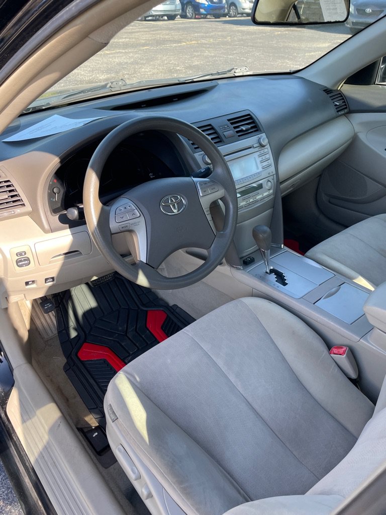 Used 2010 Toyota Camry Hybrid FWD image 9