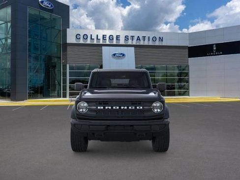 New 2025 Ford Bronco 4-Door image 6