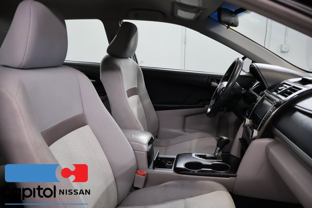 Used 2012 Toyota Camry LE FWD image 23