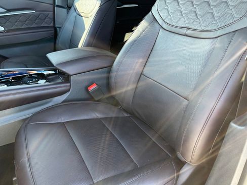 New 2026 Ford Explorer Platinum w/ LUX Leather Package image 17