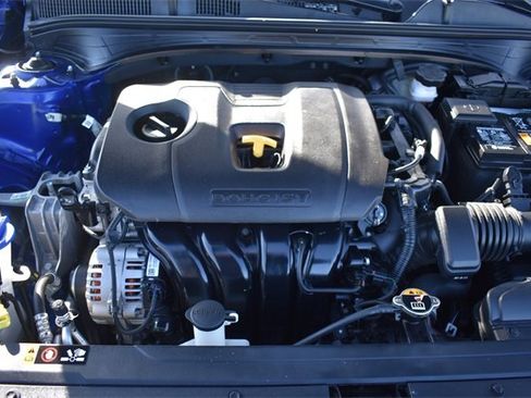 Certified 2024 Kia Forte LXS image 28