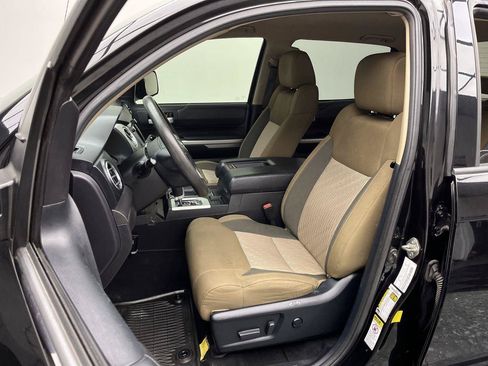 Used 2015 Toyota Tundra SR5 w/ TRD Off Road Package AWD/4WD image 9