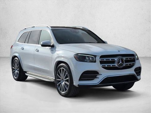 Certified 2023 Mercedes-Benz GLS 450 4MATIC image 3