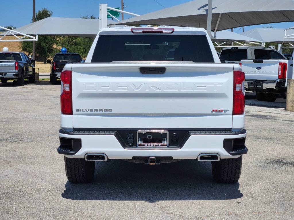 Used 2021 Chevrolet Silverado 1500 RST AWD/4WD image 6