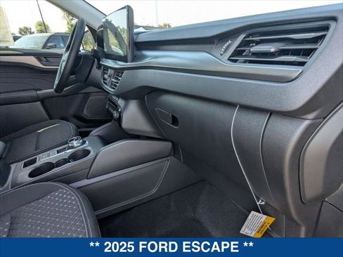 New 2025 Ford Escape Active w/ Tech Pack #1 image 19
