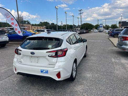 Used 2024 Subaru Impreza 2.0i AWD/4WD image 4