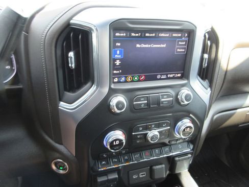 Certified 2020 GMC Sierra 1500 SLT w/ SLT Premium Plus Package AWD/4WD image 35