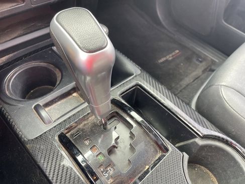 Used 2018 Toyota 4Runner TRD Off-Road Premium image 5