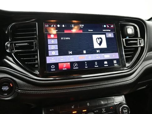 Used 2022 Dodge Durango GT AWD/4WD image 11