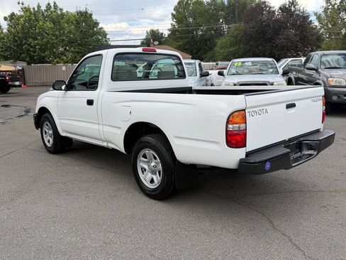 Used 2004 Toyota Tacoma 2WD Regular Cab w/ Enhancement Pkg image 90