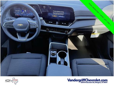 New 2026 Chevrolet Equinox LT w/ Safety and Technology Package FWD image 10