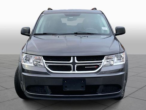 Used 2018 Dodge Journey SE w/ Popular Equipment Group image 3
