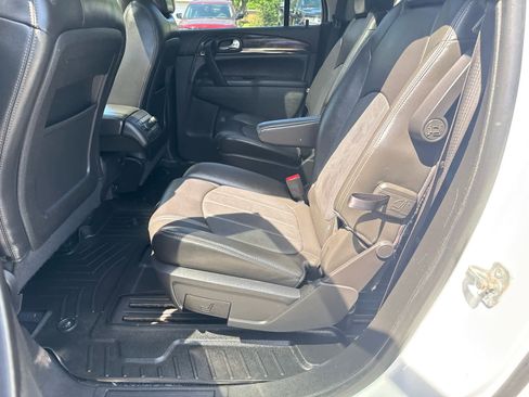 Used 2017 Buick Enclave Premium AWD/4WD image 13