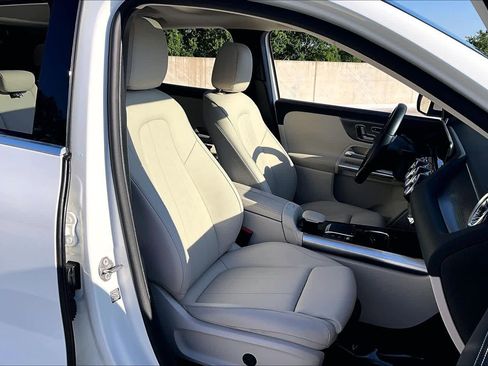 Used 2022 Mercedes-Benz GLA 250 image 9