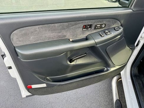 Used 2001 Chevrolet Silverado 3500 LT image 22