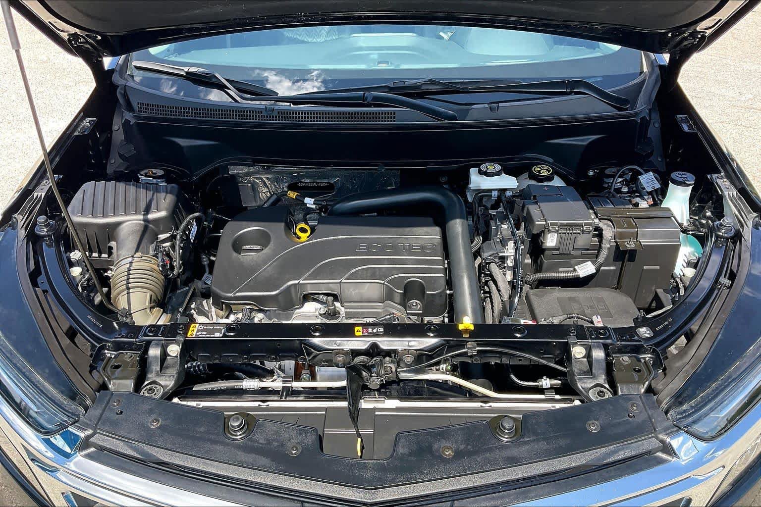 Used 2024 Chevrolet Equinox LT FWD image 29