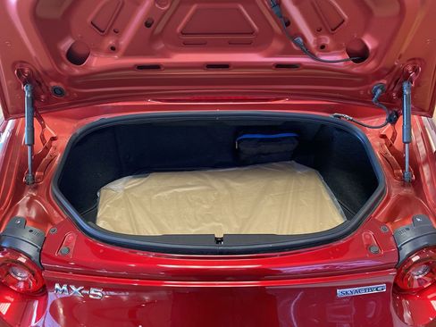 New 2025 MAZDA MX-5 Miata Grand Touring w/ Appearance Package image 23