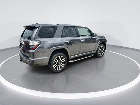 Used 2018 Toyota 4Runner Limited AWD/4WD image 8