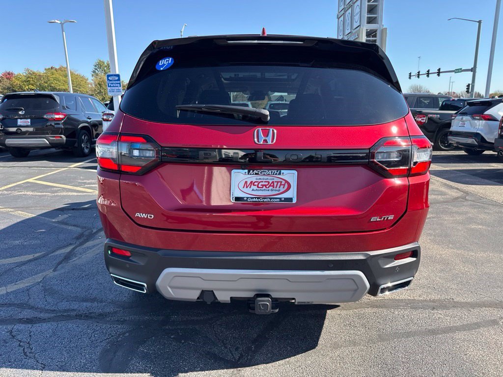 Certified 2025 Honda Pilot Elite image 7