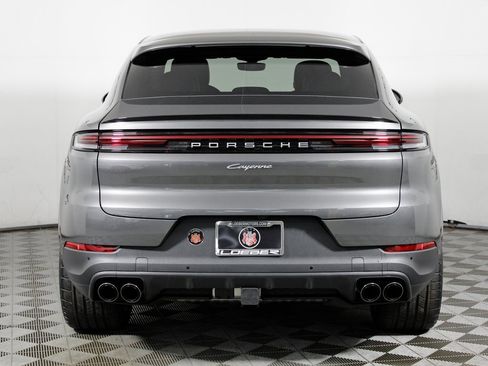 New 2026 Porsche Cayenne Coupe image 6