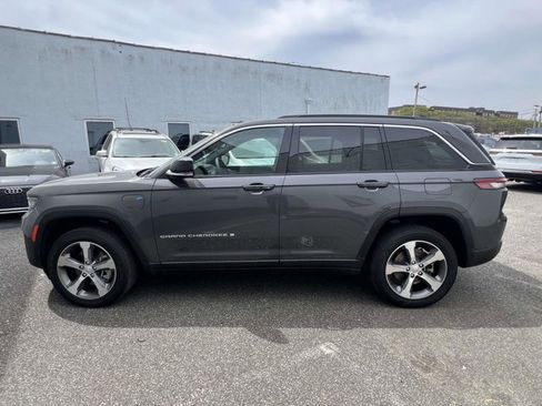Used 2024 Jeep Grand Cherokee Limited 4xe AWD/4WD image 6